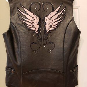 Womens black leather motorcycle vest MILWAUKEE Leather size Large